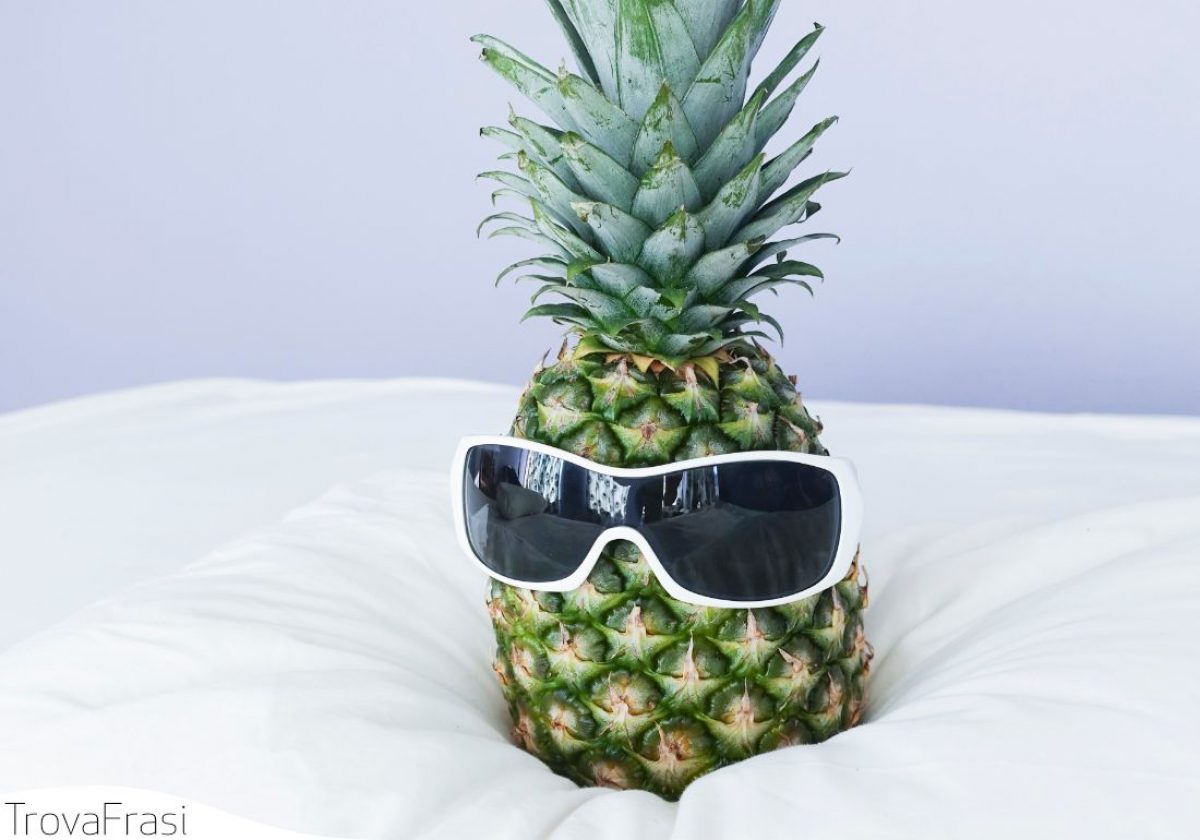 Frasi Divertenti Battute Per Strapparci Una Risata Trovafrasi